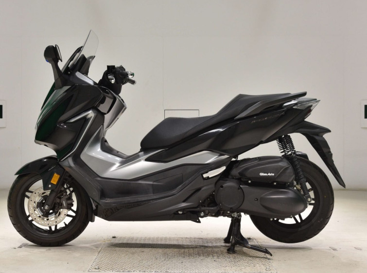Мотоцикл Honda FORZA с пробегом 27788 km
