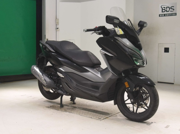 Мотоцикл Honda FORZA с пробегом 27788 km