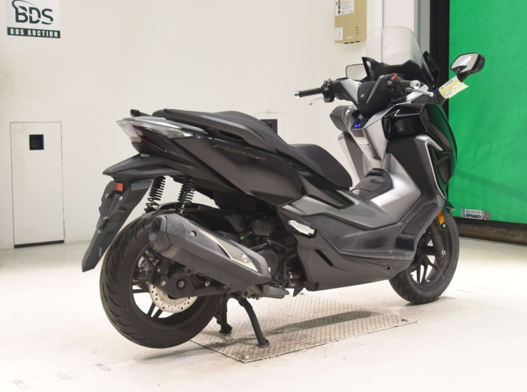 Мотоцикл Honda FORZA с пробегом 27788 km