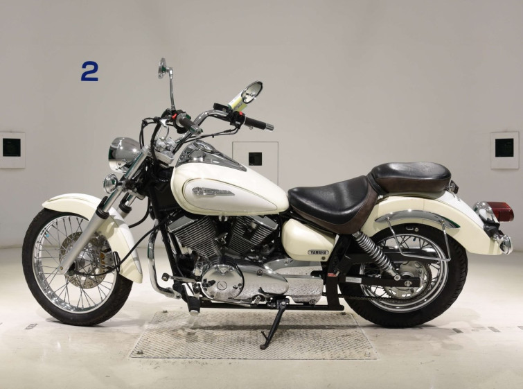 Мотоцикл Yamaha DRAGSTAR XVS250 с пробегом 15391 km