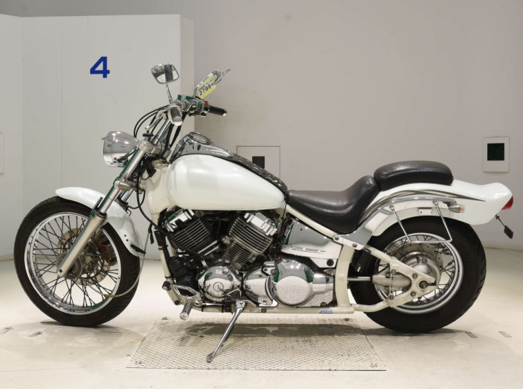 Мотоцикл Yamaha DRAGSTAR XVS400 з пробігом 31164 km
