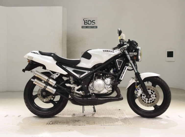 Мотоцикл Yamaha R1-Z с пробегом 34443 km