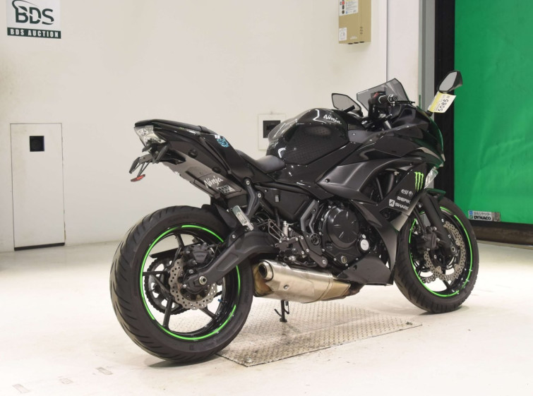 Мотоцикл Kawasaki NINJA650A