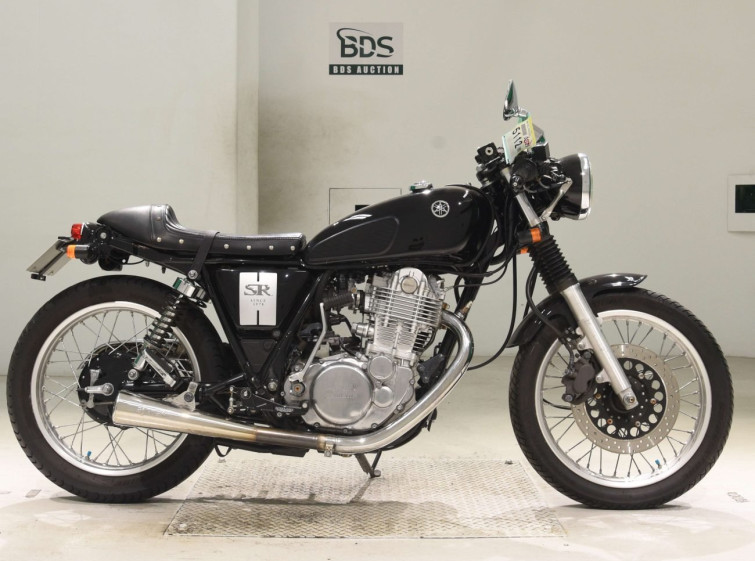 Мотоцикл Yamaha SR400 с пробегом 5165 km