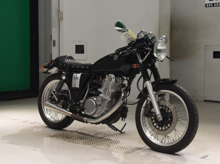 Мотоцикл Yamaha SR400 с пробегом 5165 km