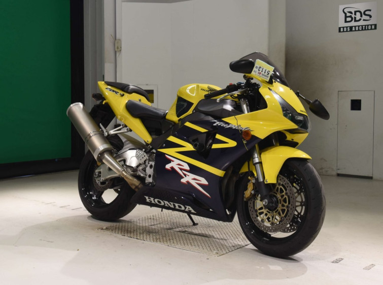 Мотоцикл Honda CBR954RR с пробегом 65726 km