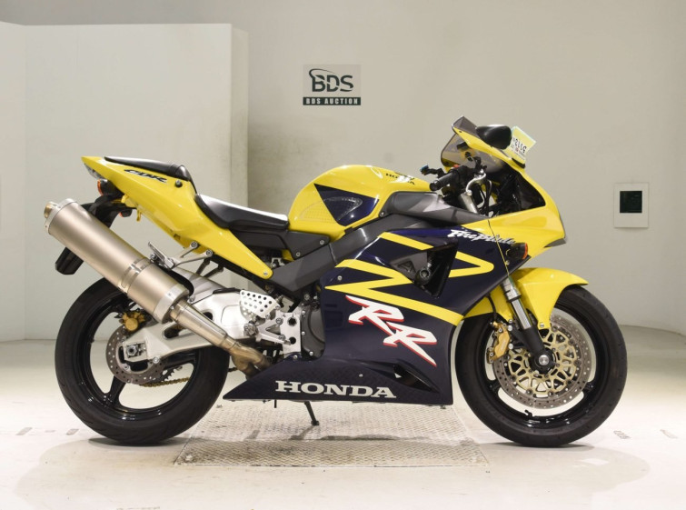Мотоцикл Honda CBR954RR с пробегом 65726 km
