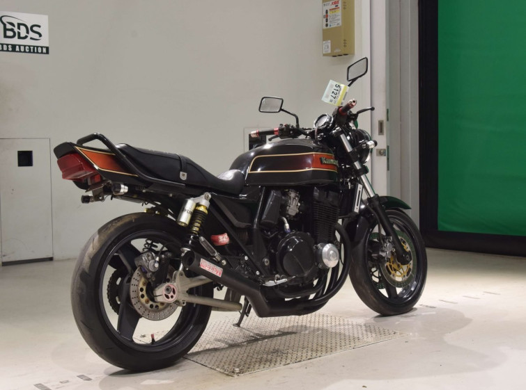 Мотоцикл Kawasaki ZRX400 с пробегом 28421 km