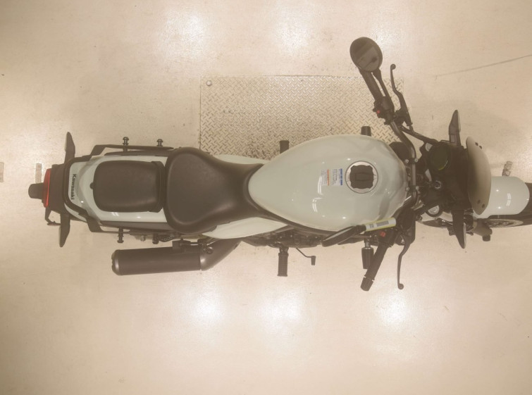 Мотоцикл Kawasaki ELIMINATOR400-3 с пробегом 4049 km