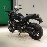 Мотоцикл Kawasaki Z900RS с пробегом 6050 km