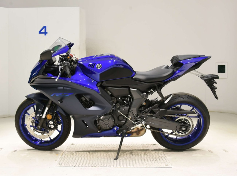 Мотоцикл Yamaha YZF-R7 з пробігом 2640 km