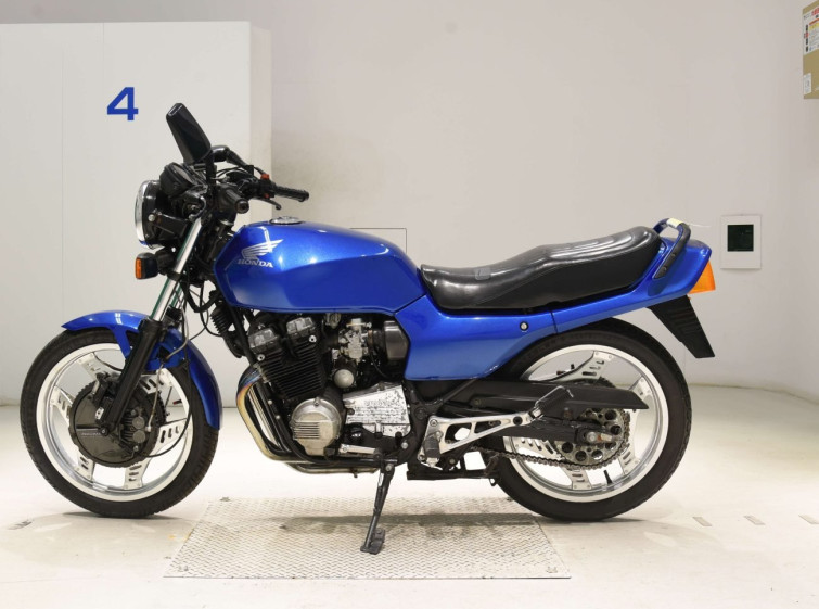 Мотоцикл Honda CBX550F з пробігом 14629 km