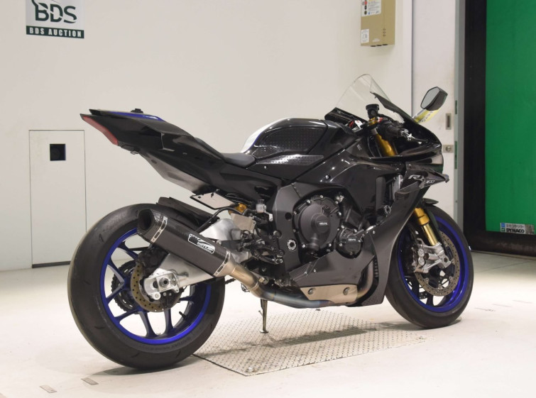 Мотоцикл Yamaha YZF-R1M с пробегом 13582 km