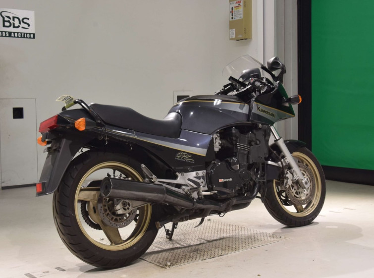 Мотоцикл Kawasaki GPZ900R з пробігом 23733 km