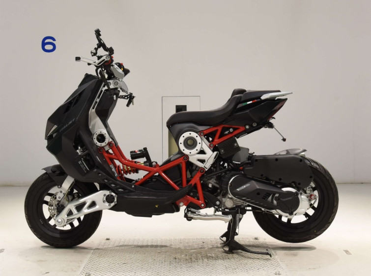 Мотоцикл Italjet DRAGSTAR200 с пробегом 3237 km