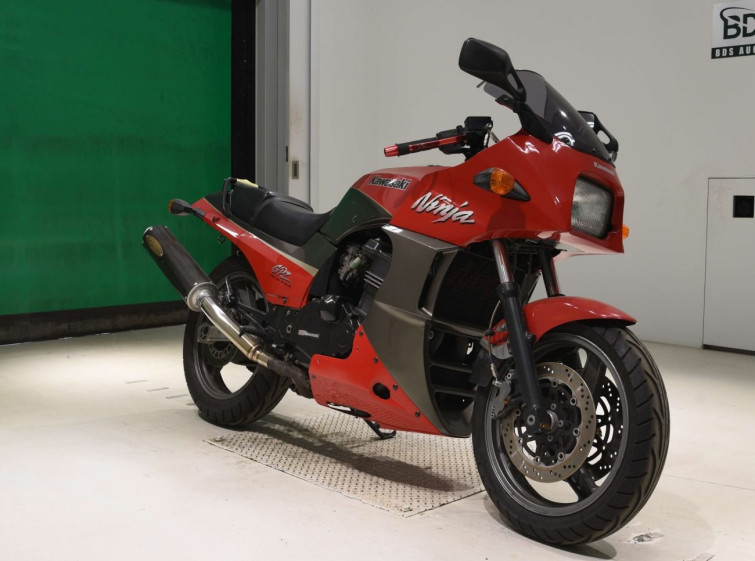 Мотоцикл Kawasaki GPZ900R с пробегом 44907 km