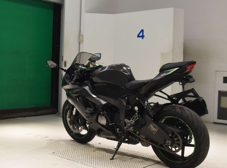 Мотоцикл Kawasaki ZX-6R с пробегом 28308 km