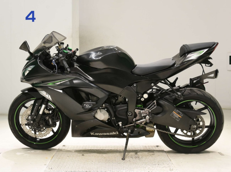 Мотоцикл Kawasaki ZX-6R с пробегом 28308 km