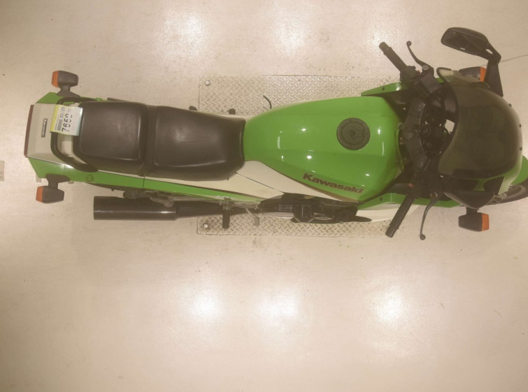Мотоцикл Kawasaki GPZ900R с пробегом 33063 km
