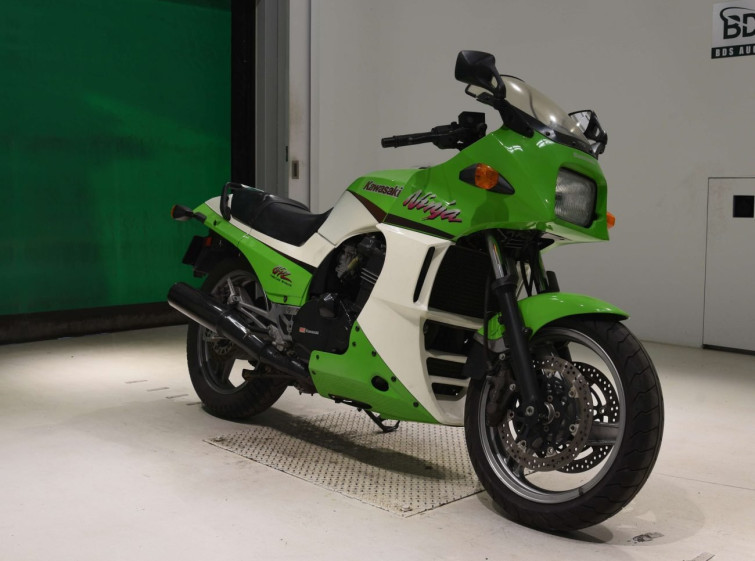 Мотоцикл Kawasaki GPZ900R с пробегом 33063 km