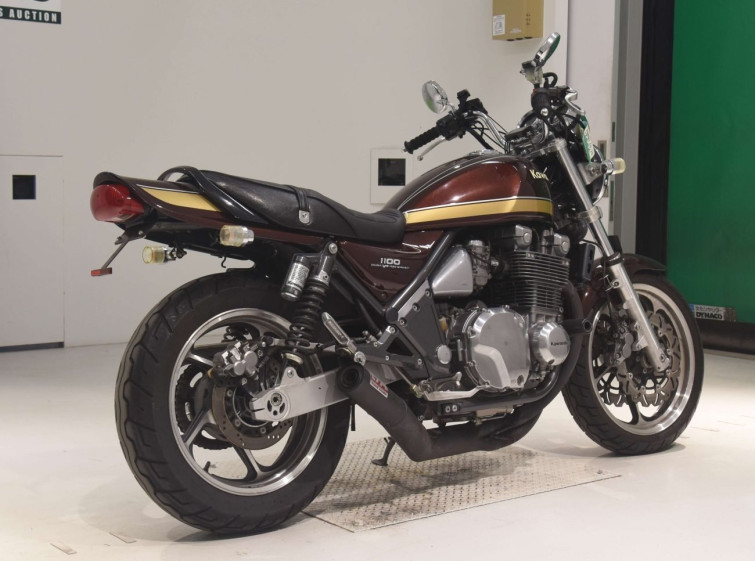 Мотоцикл Kawasaki ZEPHYR1100 с пробегом 24979 km