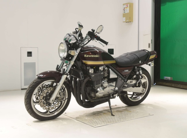 Мотоцикл Kawasaki ZEPHYR1100 с пробегом 24979 km