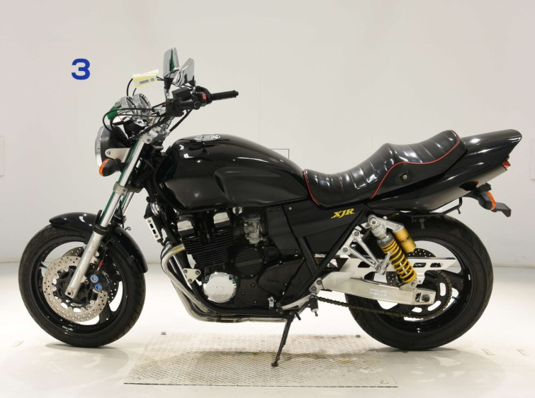 Мотоцикл Yamaha XJR400 с пробегом 5676 km