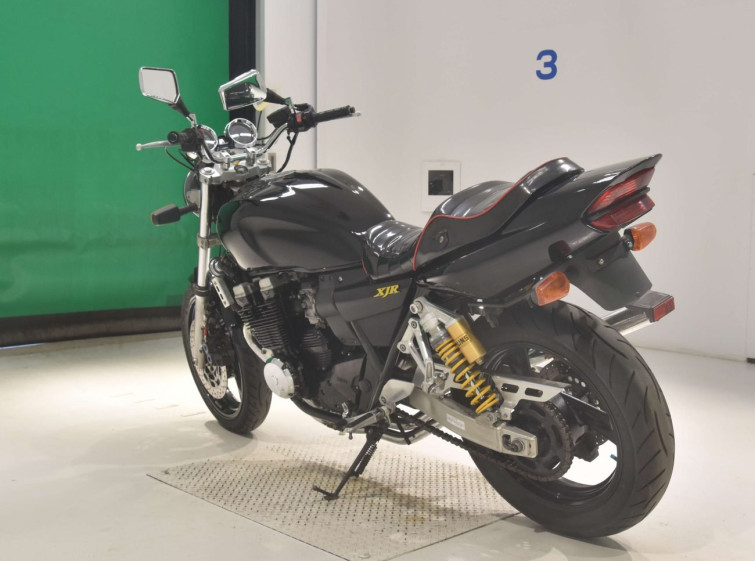 Мотоцикл Yamaha XJR400 с пробегом 5676 km