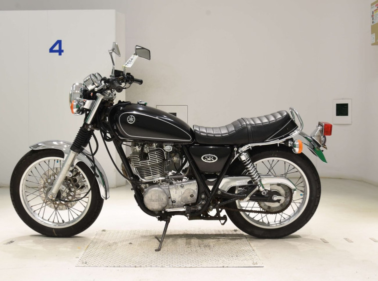 Мотоцикл Yamaha SR400 з пробігом 18580 km