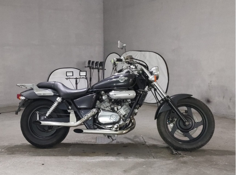 Мотоцикл Honda MAGNA250 с пробегом 29120 km