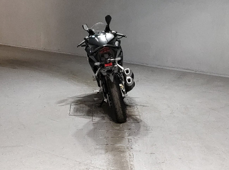 Мотоцикл Honda CBR250RR с пробегом 8536 km
