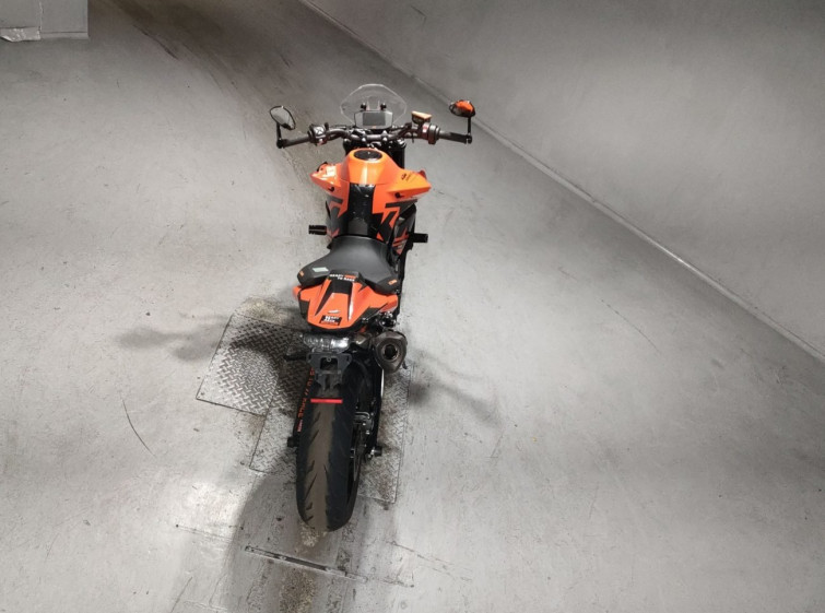 Мотоцикл KTM 890 DUKE с пробегом 5198 km