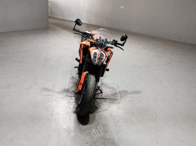 Мотоцикл KTM 890 DUKE с пробегом 5198 km