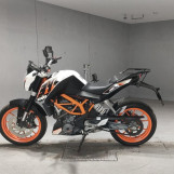 Мотоцикл KTM 390 DUKE с пробегом 21109 km