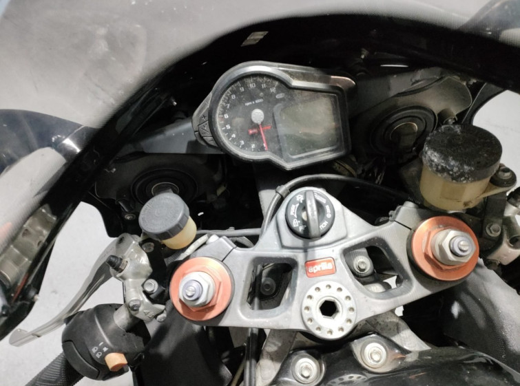Мотоцикл Aprilia RSV1000R с пробегом 11 km
