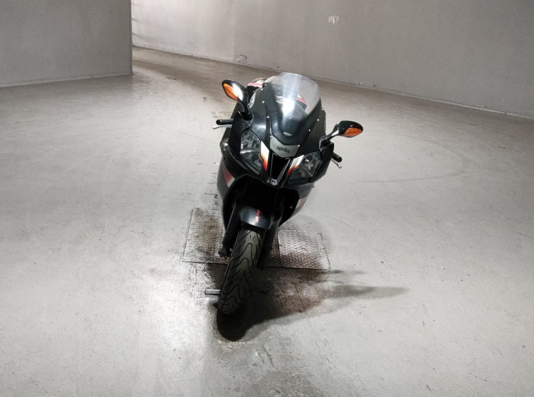 Мотоцикл Aprilia RSV1000R с пробегом 11 km