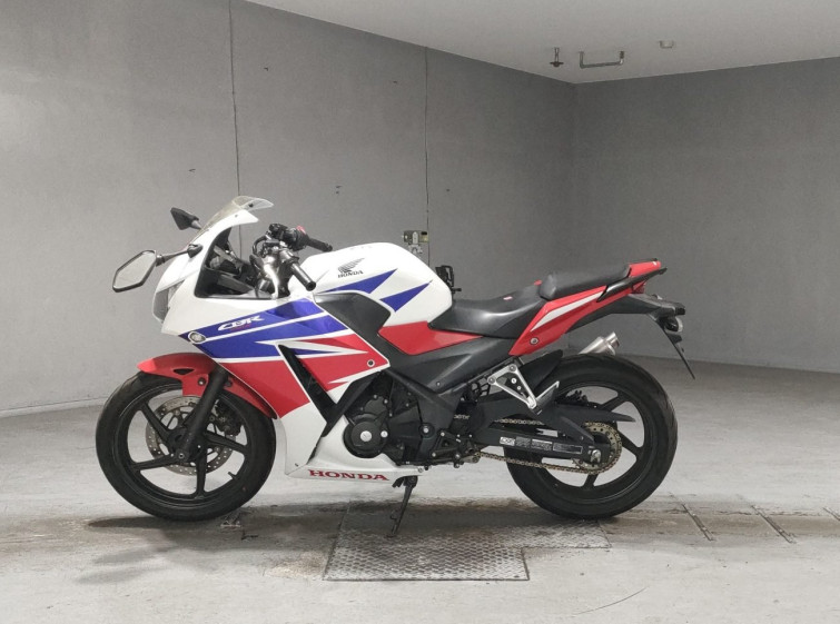 Мотоцикл Honda CBR250R с пробегом 108790 km