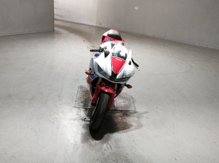 Мотоцикл Honda CBR600RR с пробегом 110774 km