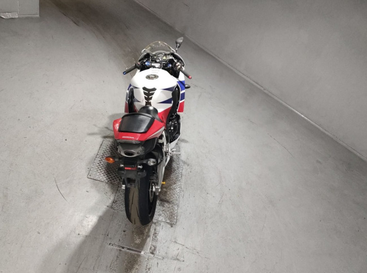 Мотоцикл Honda CBR600RR с пробегом 110774 km
