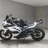 Мотоцикл Kawasaki NINJA250 з пробігом 32298 km