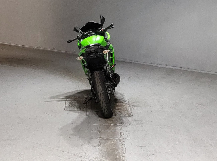 Мотоцикл Kawasaki NINJA250 з пробігом 23879 km