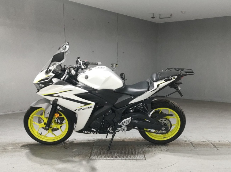 Мотоцикл Yamaha YZF-R25 з пробігом 7046 km