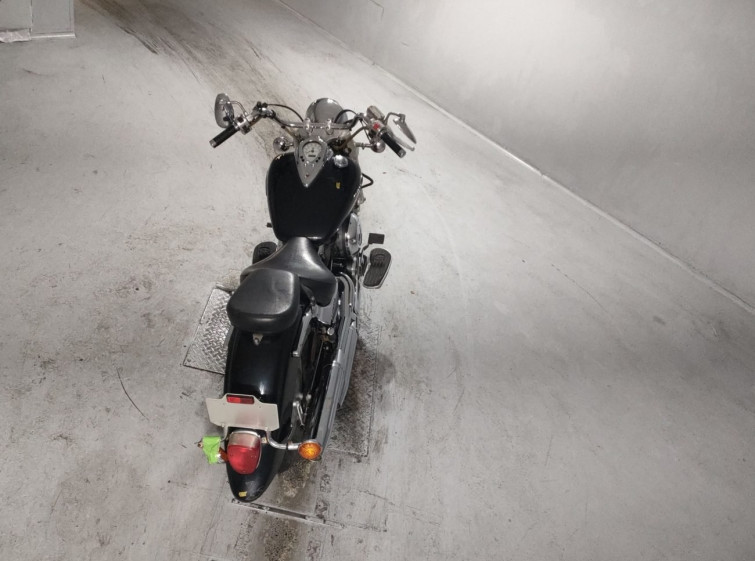 Мотоцикл Yamaha DRAGSTAR XVS400 CLASSIC