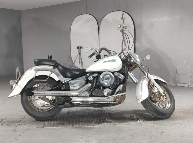 Мотоцикл Yamaha DRAGSTAR XVS400 CLASSIC с пробегом 29085 km