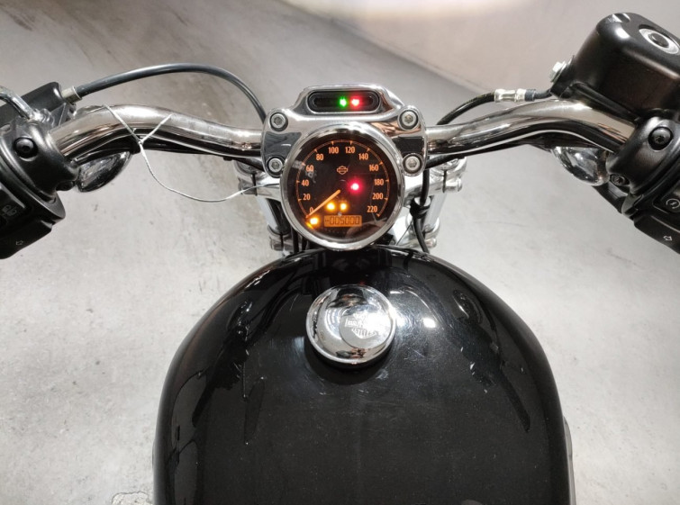 Мотоцикл HD SPORTSTER CUSTOM XL1200C с пробегом 5000 km