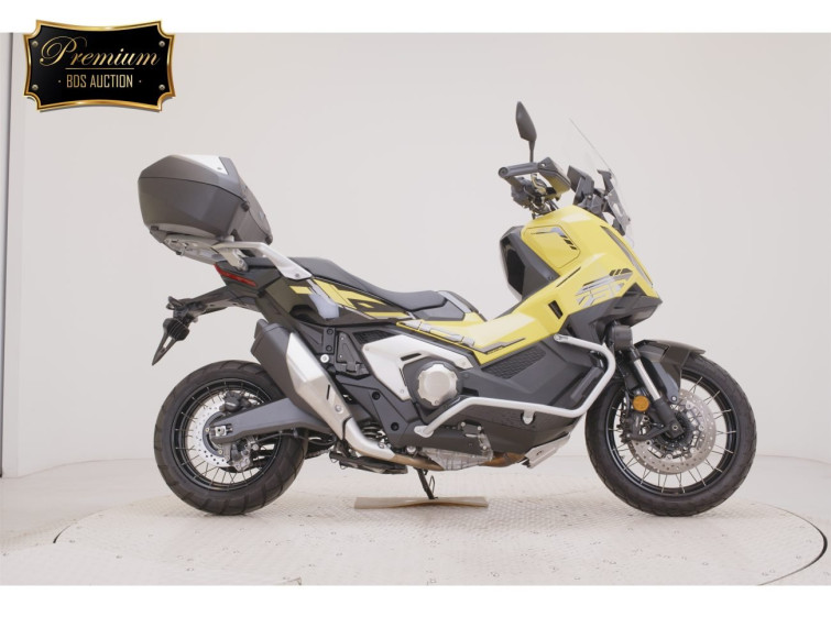 Мотоцикл Honda X-ADV750 з пробігом 3163 km