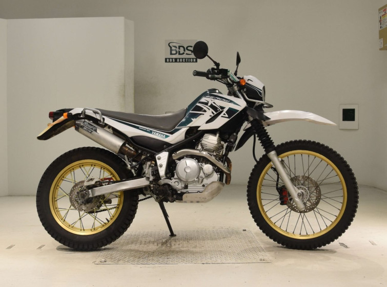 Мотоцикл Yamaha SEROW XT250 с пробегом 94113 km