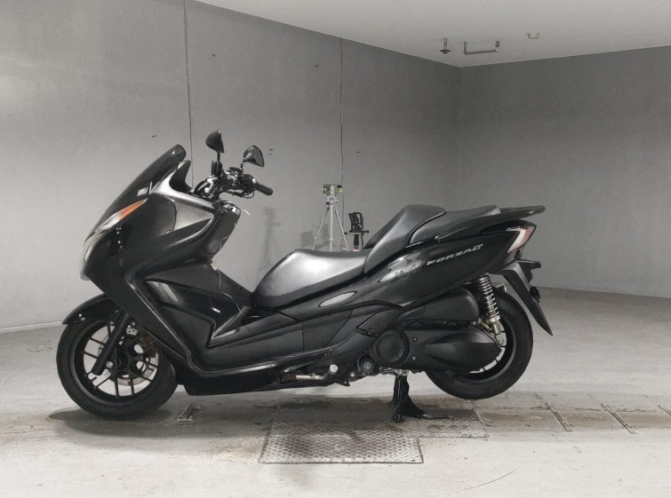 Мотоцикл Honda FORZA SI з пробігом 23135 km
