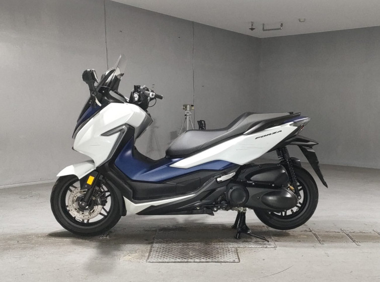 Мотоцикл Honda FORZA з пробігом 43034 km