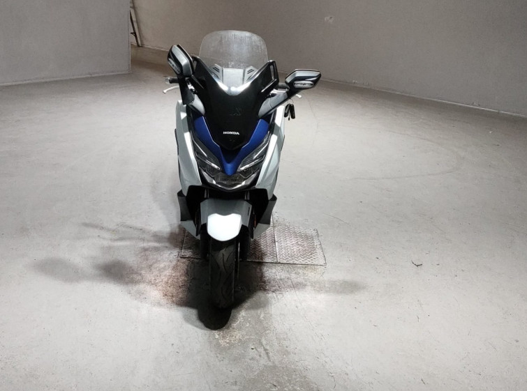 Мотоцикл Honda FORZA з пробігом 43034 km